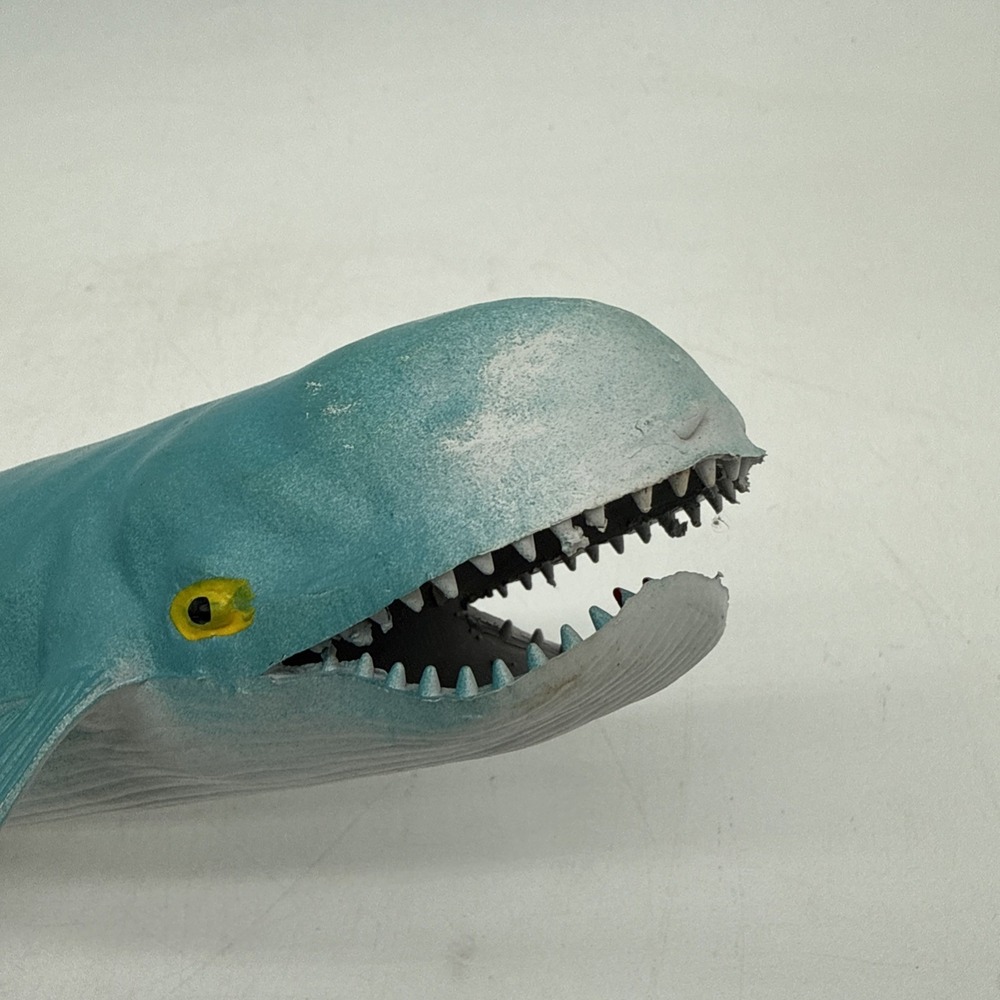 Vintage AAA Toys 11" Rubber Blue Whale Painted Tongue - Picture 5 of 10